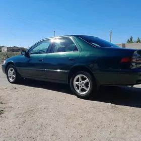 Toyota Camry 1999