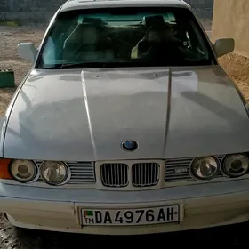 BMW 525 1990