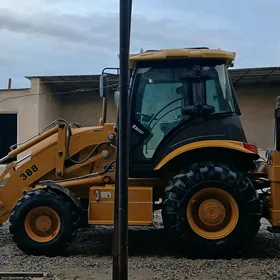JCB 4CX ECO 2025