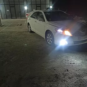Toyota Camry 2010