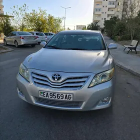 Toyota Camry 2010