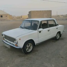 Lada 2104 1980