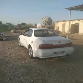 Toyota Vista 1993