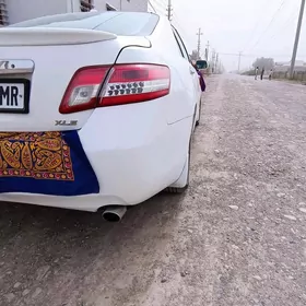 Toyota Camry 2011