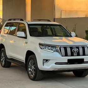 Toyota Land Cruiser Prado 2019