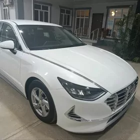 Hyundai Sonata 2021