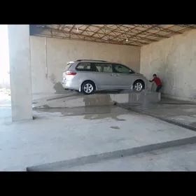 Toyota Sienna 2019
