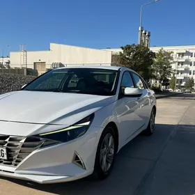 Hyundai Elantra 2021
