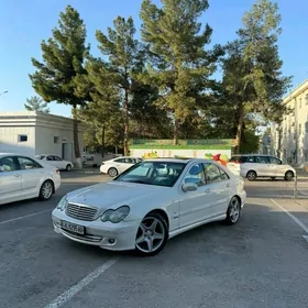 Mercedes-Benz C320 2000