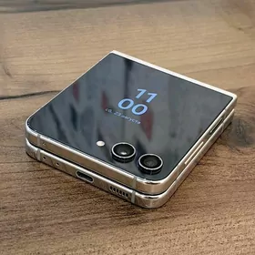Z Flip 5 8/256