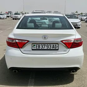 Toyota Camry 2015