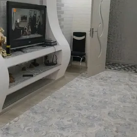 11 mkr 3 komnat 2 nji etaz