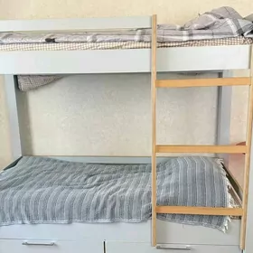 двухъярусная кровать