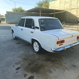 Lada 2104 1982