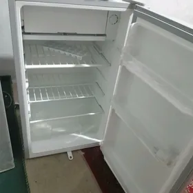 haladilnik talyplara
