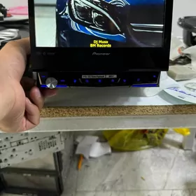 Pioneer 7250BT