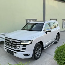 Toyota Land Cruiser 2023
