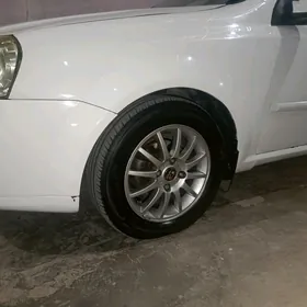 Daewoo Lacetti 2008