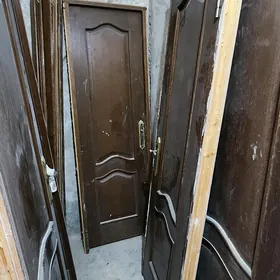 Shpon gapylar 8 sany bar