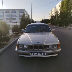 BMW 730 1990