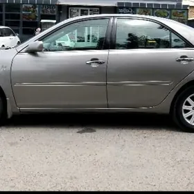 Toyota Camry 2005