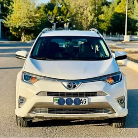 Toyota RAV4 2016