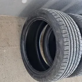 Goodyear teker 235/45/18