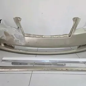 Ön̈ki bamper  lexus ES350