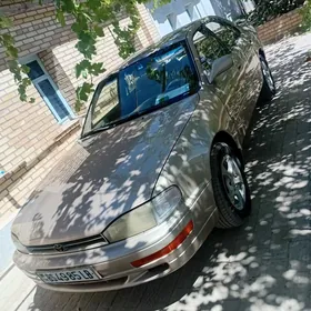 Toyota Camry 1993