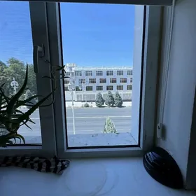 2 komnat 3 etaj Centr 62м²