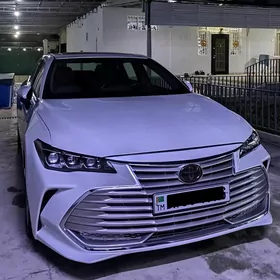Toyota Avalon 2020