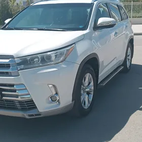 Toyota Highlander 2016