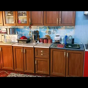 Kuhinnyy(Кухонный гарнитур)
