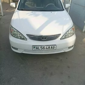 Toyota Camry 2005