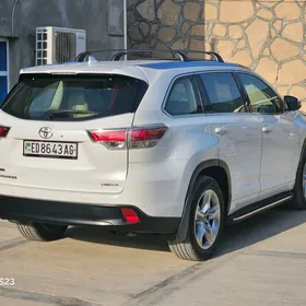 Toyota Highlander 2016