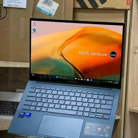 ASUS Zenbook/Ultra 9/32GB RAM