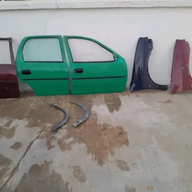 Opel vita krlo gapy morda
