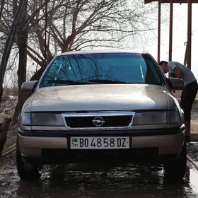 Opel Vectra 1989