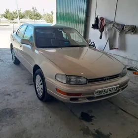 Toyota Camry 1993