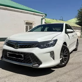 Toyota Camry 2013