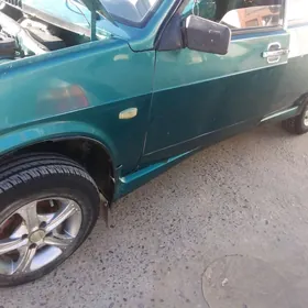 Lada 21099 2000