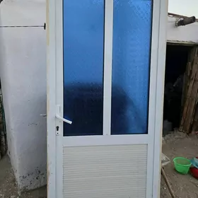 satlyk gapy