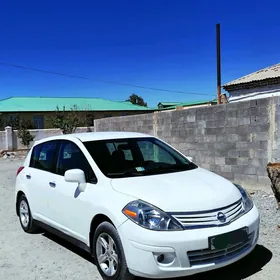 Nissan Versa 2010