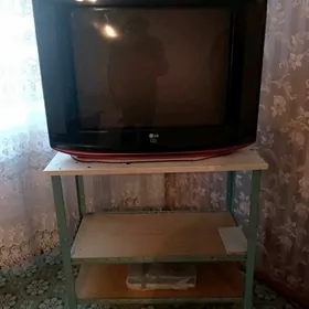 LG телевизор