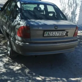 Opel Astra 1992