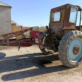 MTZ T-28 1986