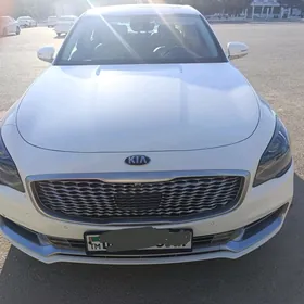 Kia K900 2019