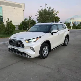 Toyota Highlander 2020