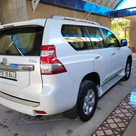 Toyota Land Cruiser Prado 2015