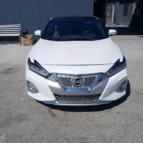 Nissan Maxima 2020